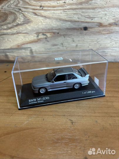 Bmw m3 e30 1987 Minichamps 1 :43