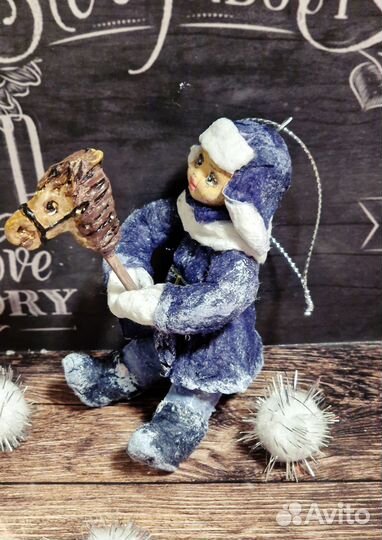 Ватная елочная игрушка мальчик