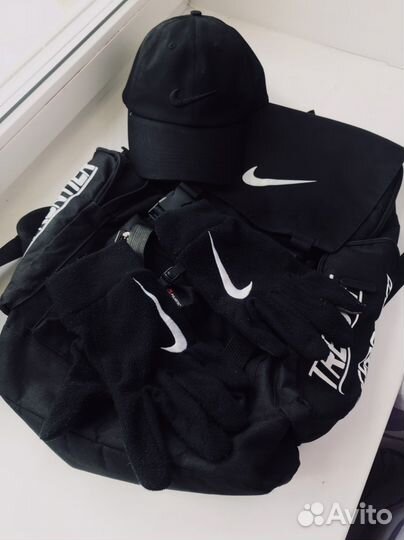 Nike (lot#1)
