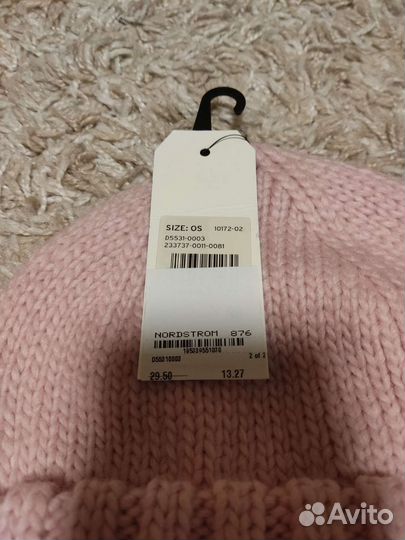 Шапка новая Levi's