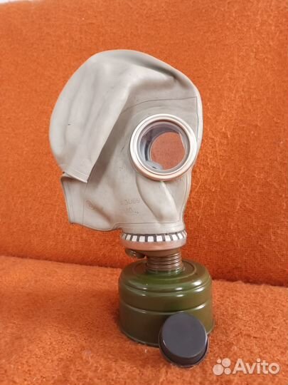 Противогаз