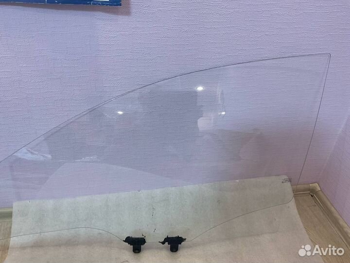 Стекло двери переднее левое Hyundai solaris 2