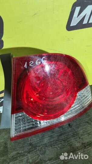 Задний фонарь Honda civic 4d