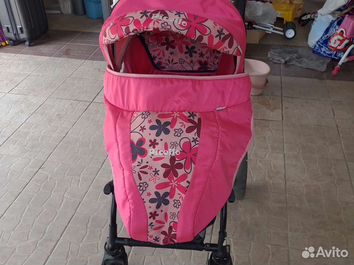 Прогулочная коляска