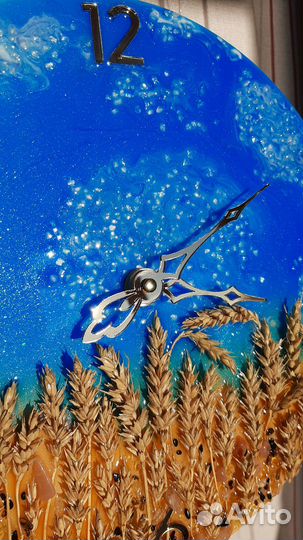 Часы из эпоксидной смолы