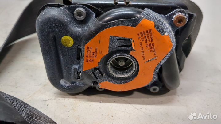 Ремень безопасности правый передний Opel Insignia