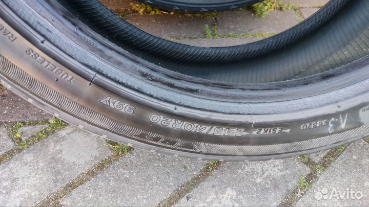 Bridgestone Blizzak PM-20 245/40 R20