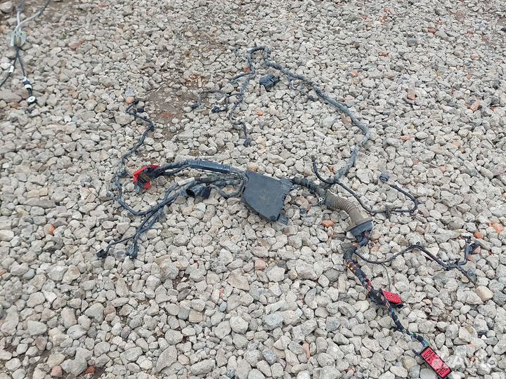 Проводка подкапотная Ford Fiesta mk6 рестайлинг