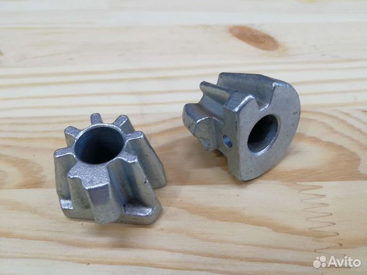 Шестерня держателя шпагата пресс-подборщика John D