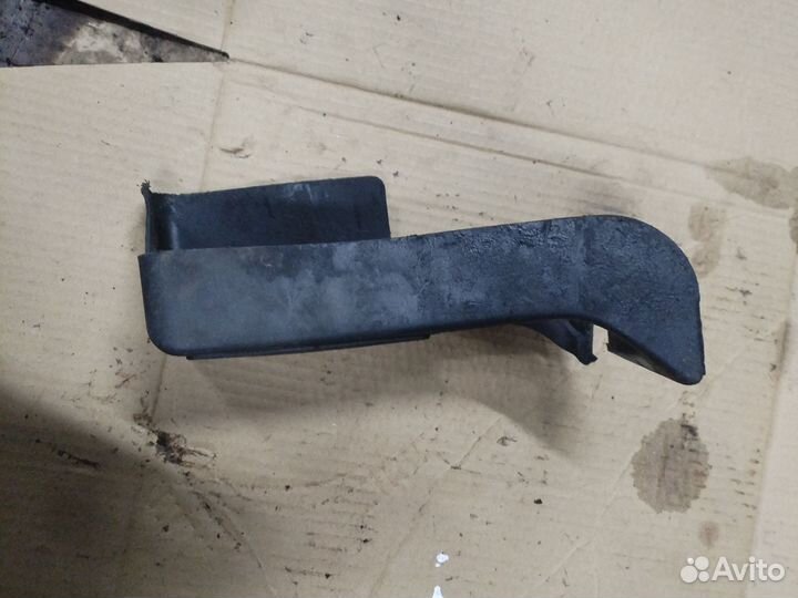 Декоративная Накладка бачка гур