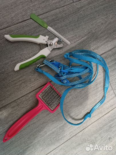 Атрибуты для котов щётка, когтерезка пилка поводок