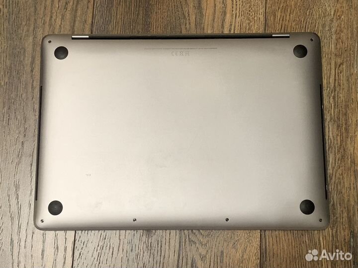 Apple MacBook Pro 13 2019 i7/16/256