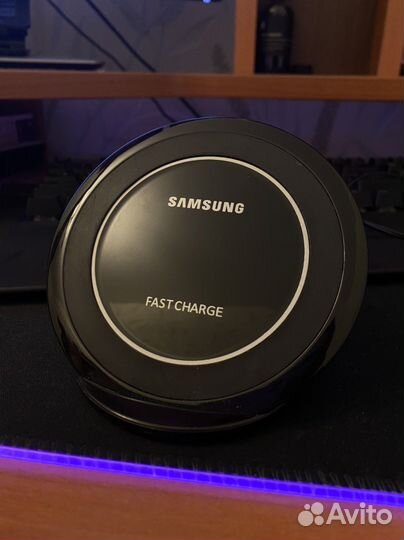 Зарядное устройство Samsung fast charge EP-NG930