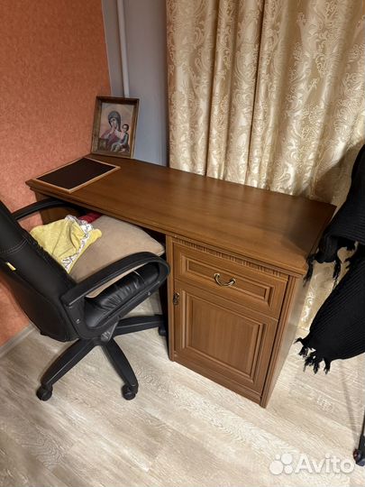 Мебель для спальни бу