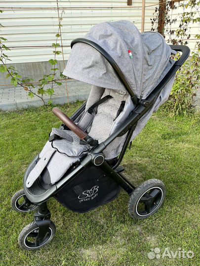 Прогулочная коляска