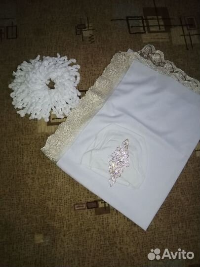 Платье на никах