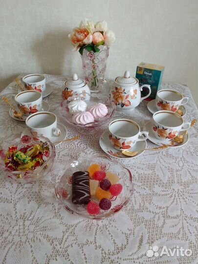 Сервиз(кфз-чайка),молочник,блюдца,moritz zdekauer