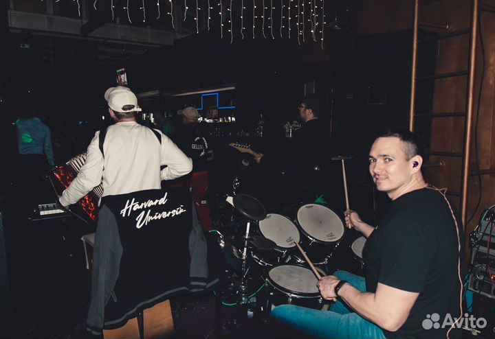 Музыкальная группа на мероприятие