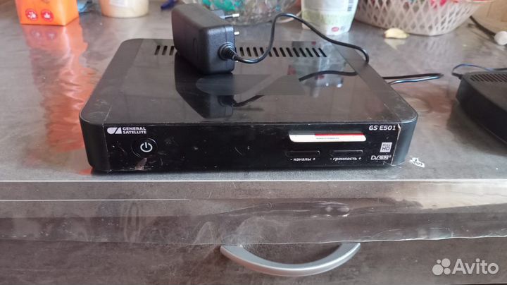 Приставка Триколор