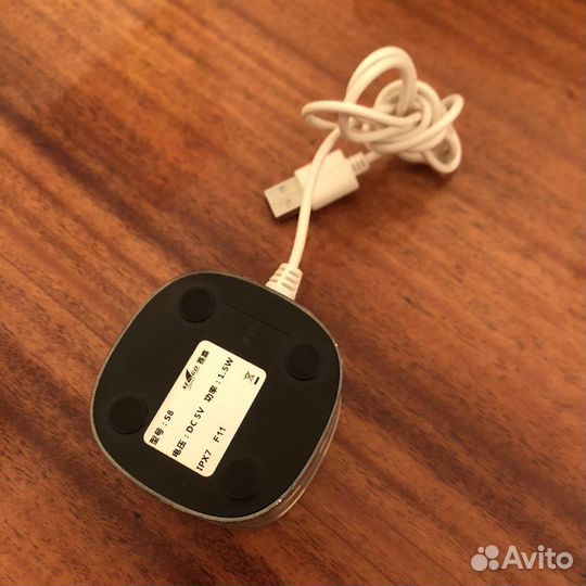 Док-станция для зарядки зубной щетки Seago S8