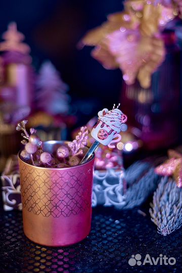 Ложка с декором из полимерной глины