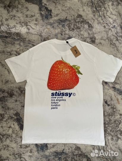 Футболка Lux Stussy Strawberry