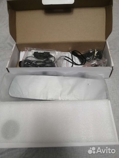 Зеркало с регистратором и GPS