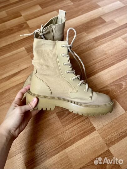Женские ботинки Zara 39 размера