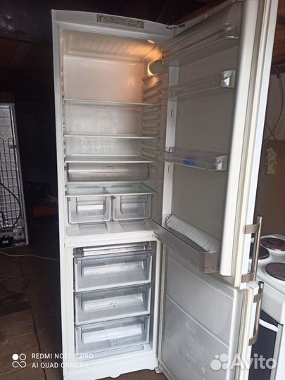 Холодильник Аристон