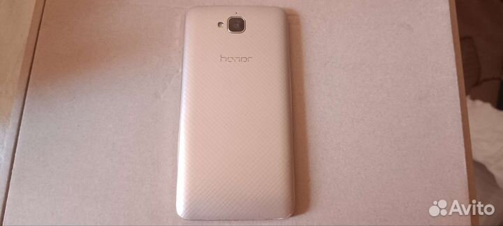 Смартфон Huawei Honor 4C