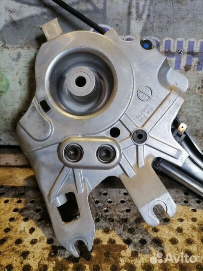 Рычаг стояночного тормоза Mercedes-Benz M-класс