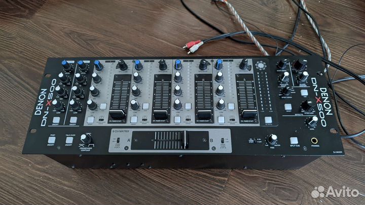 Микшерный пульт Denon DX-X500