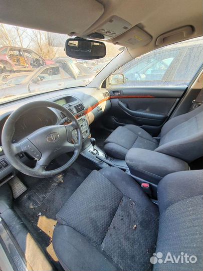 Кузов Toyota avensis 03-07г 2,0 TDI