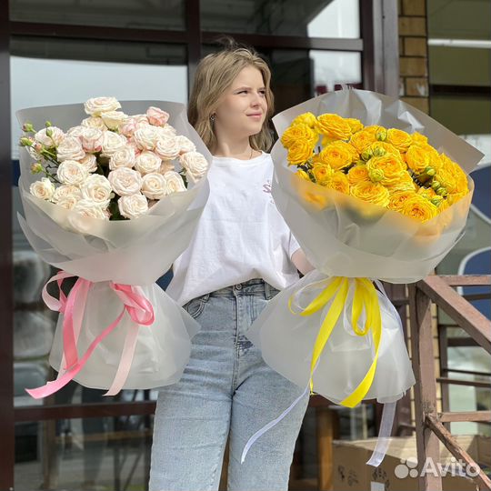 Кустовые розы букеты