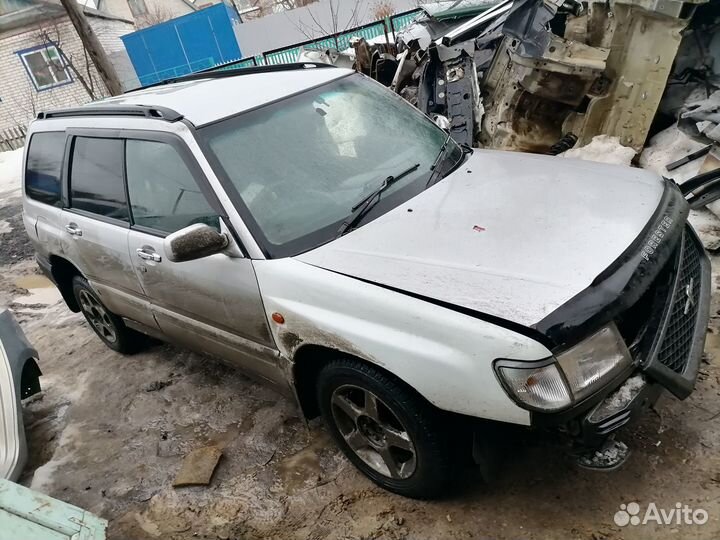 Кузов по частям для Subaru Forester SF5 1997-2000