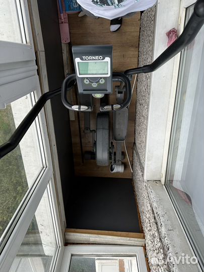 Велотренажер(эллипсоид) torneo