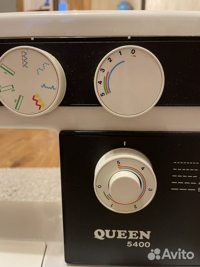 Швейная машина Queen 5400