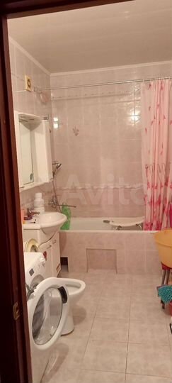 2-к. квартира, 98 м², 2/5 эт.