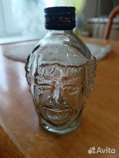 Винтажные бутылка