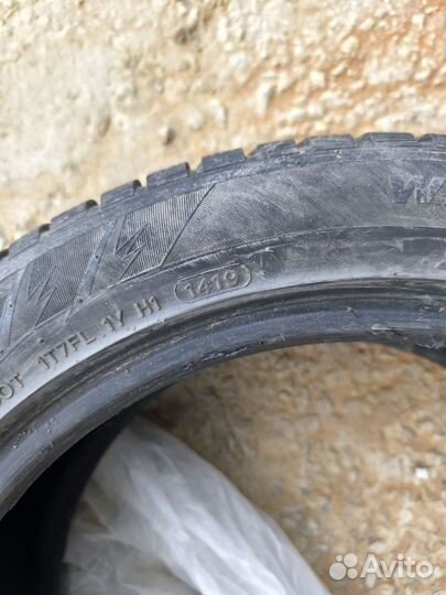 Hankook Winter I'Pike 225/50 R18