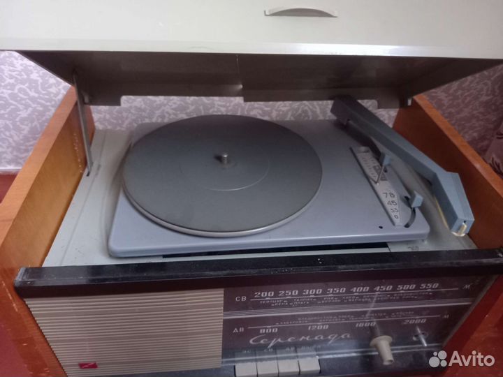 Проигрыватель винила