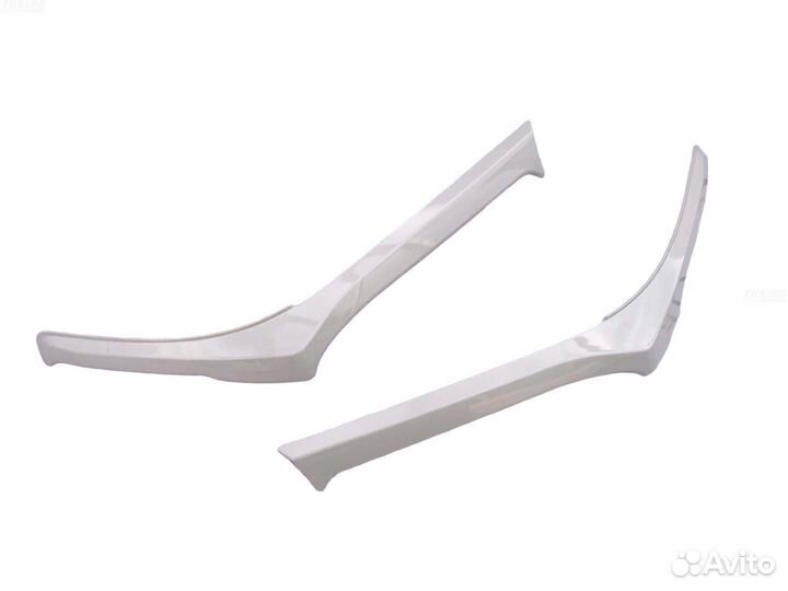 Ресницы на фары Toyota Land Cruiser 200 Z9036