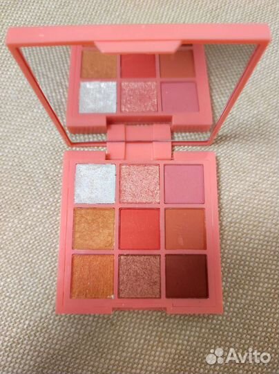 Тени для век