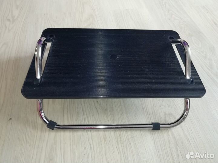 Подставка под ноги для школьника