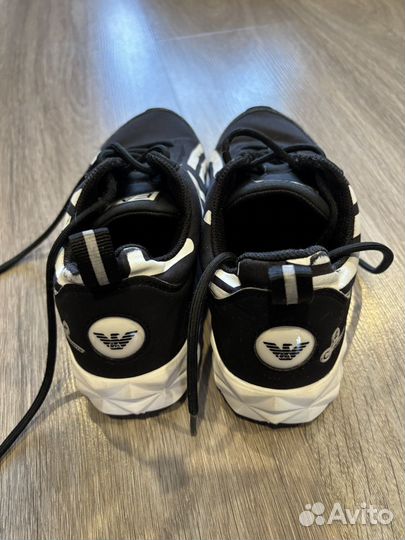 Кроссовки для мальчика Armani 35 размер