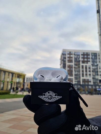 Чехол на Air pods pro
