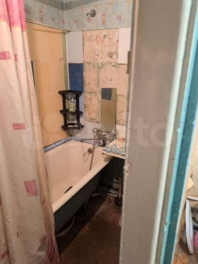 Комната 17,5 м² в 5-к., 3/5 эт.