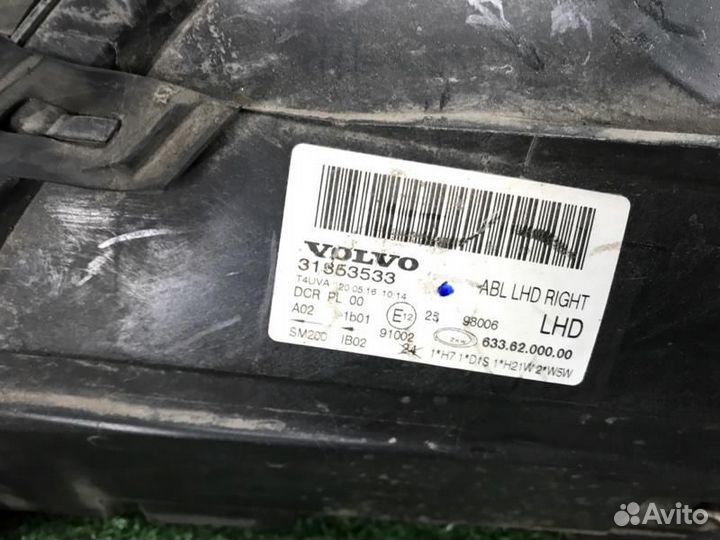 Фара правая Volvo XC70