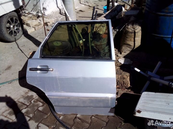 Двери ваз2115