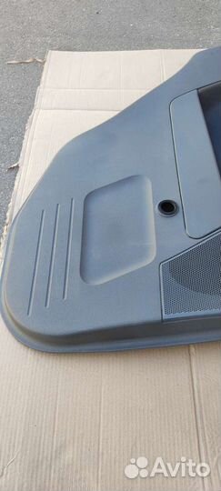 Обшивка двери задней левой Ford Fusion